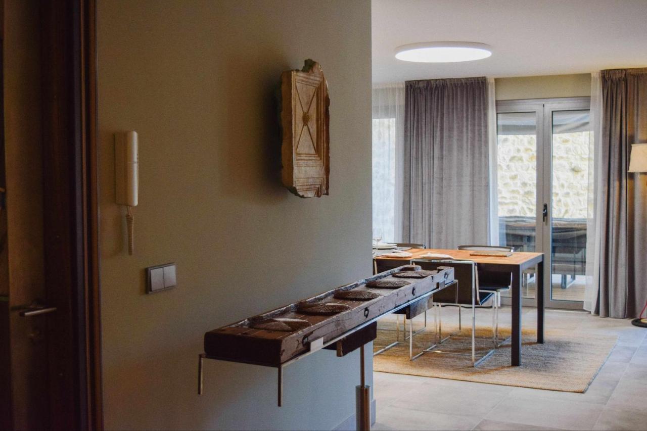 Keldomenech Bed&Art Luxury Apartment For Art Lover バサルー エクステリア 写真