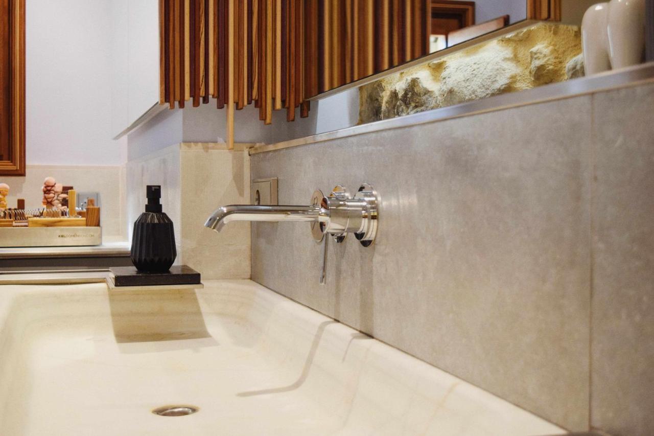Keldomenech Bed&Art Luxury Apartment For Art Lover バサルー エクステリア 写真