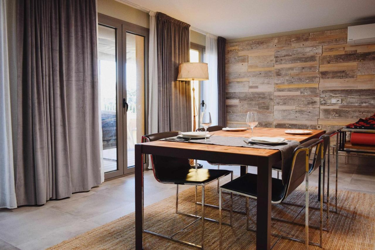 Keldomenech Bed&Art Luxury Apartment For Art Lover バサルー エクステリア 写真